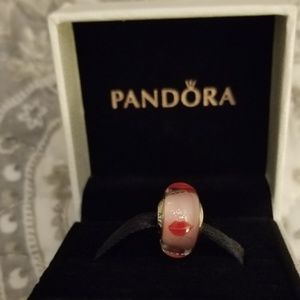 Pandora red lips bead